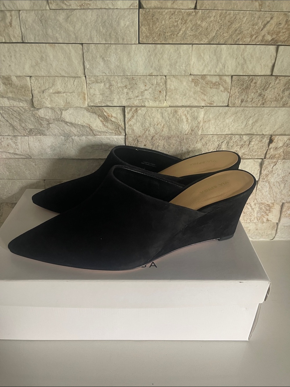 NIB $120 Via Spiga Ginette Black Suede Mule Size 9.5 M